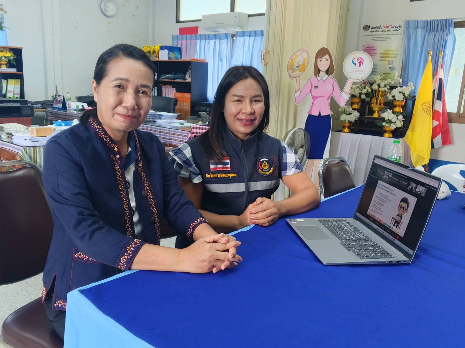 พ.ช.บ้านฝาง ร่วมประชุมโครงการป้องกันและป้องปรามการทุจริตโครงการแก้ไขปัญหาความยากจน (กข.คจ.) เชิงรุก  ผ่านช่องทาง cddmeeting webex